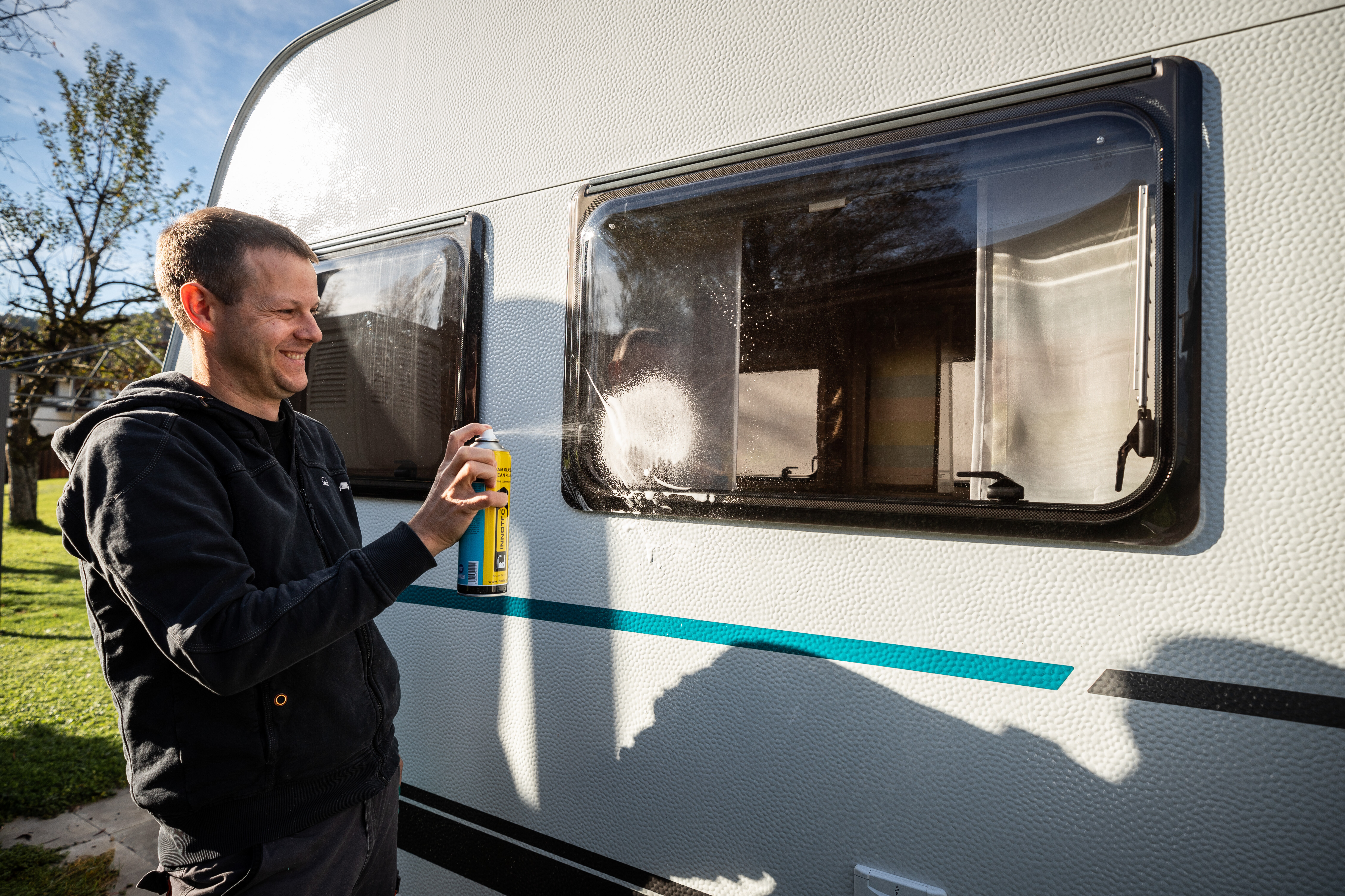 Foam Glass Clean Plus Reinigen Innotec Produkte Produkte