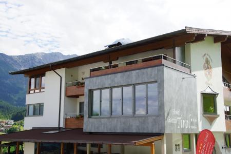 Hotel Garni Tirol